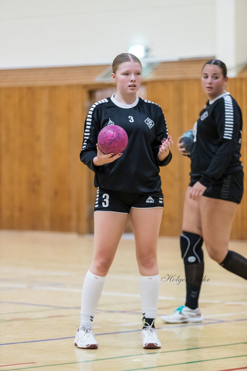 Bild 111 - wBJ TSV Ellerau - HSG Schue/We/Re : Ergebnis: 23:15
